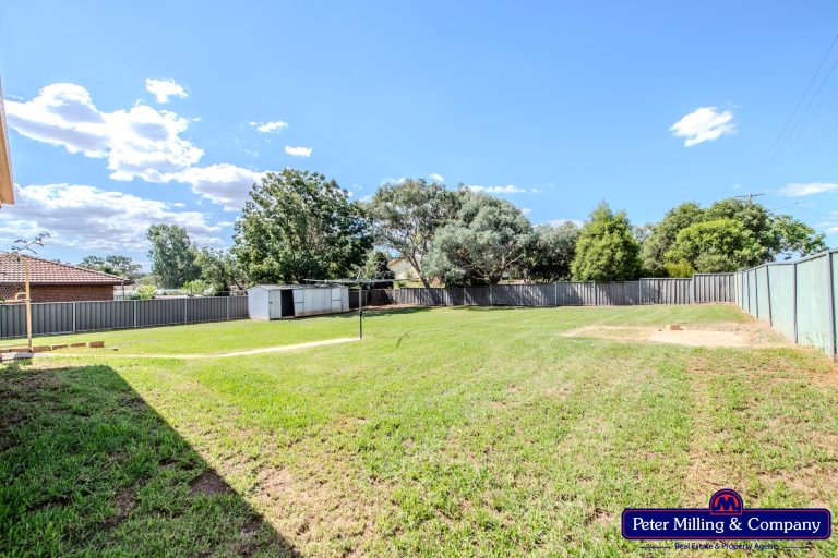 4 bedroom house at 16 Marsh Street, Wellington NSW 2820 - photo 13