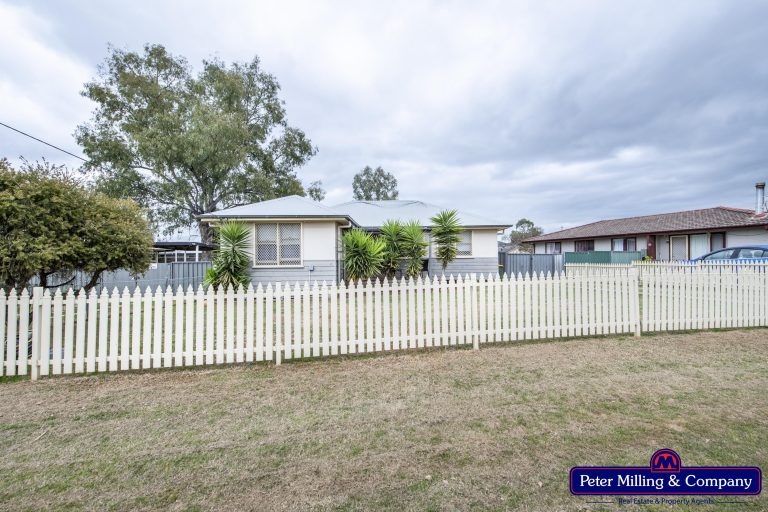 4 bedroom house at 135 Thornton Street, Wellington NSW 2820