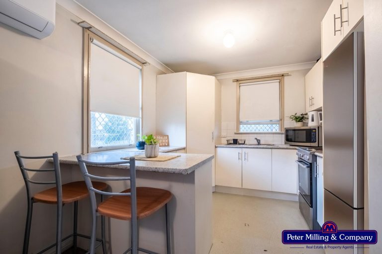 4 bedroom house at 135 Thornton Street, Wellington NSW 2820 - photo 6