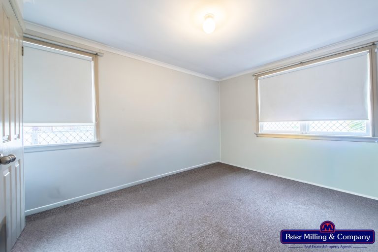4 bedroom house at 135 Thornton Street, Wellington NSW 2820 - photo 9