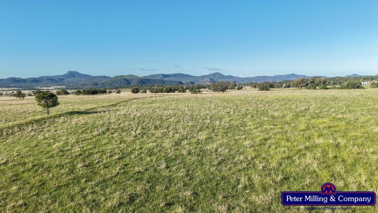 4 bedroom mixed farming property at 'Top Walga' 281 Top Walga Road,, Warrumbungle NSW 2828 - photo 17