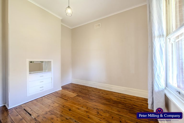 3 bedroom house at 22 Simpson Street, Wellington NSW 2820 - photo 4