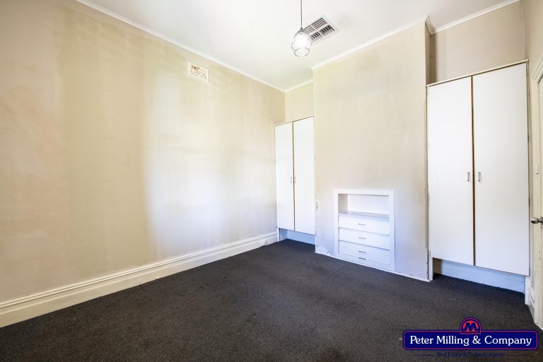 3 bedroom house at 22 Simpson Street, Wellington NSW 2820 - photo 6