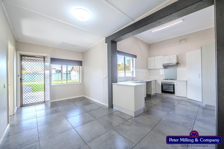 3 bedroom house at 22 Simpson Street, Wellington NSW 2820 - photo 9