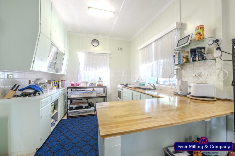 3 bedroom house at 64 Apsley Crescent, Mumbil NSW 2820 - photo 9