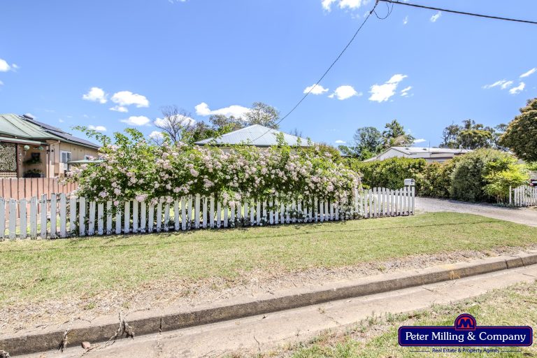 3 bedroom house at 64 Apsley Crescent, Mumbil NSW 2820 - photo 21
