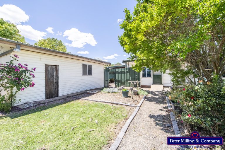 3 bedroom house at 64 Apsley Crescent, Mumbil NSW 2820 - photo 34