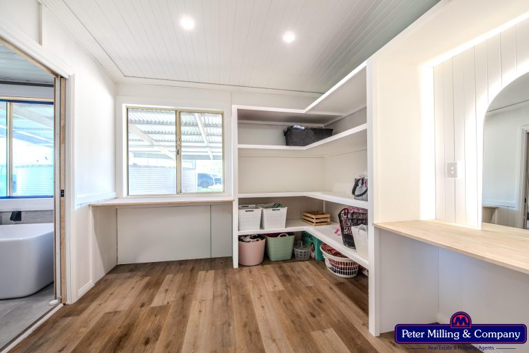 4 bedroom house at 50 Tarrawingee Road Mumbil Via, Wellington NSW 2820 - photo 18
