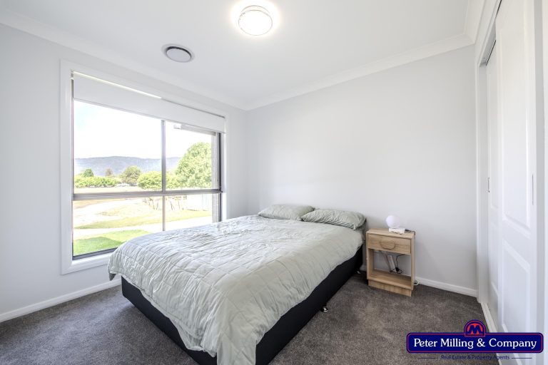 4 bedroom house at 16 Melaleuca Drive, Wellington NSW 2820 - photo 7