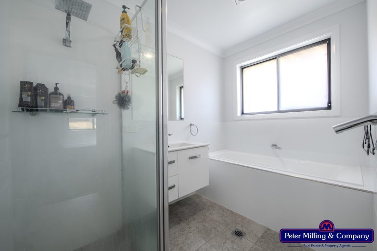 4 bedroom house at 16 Melaleuca Drive, Wellington NSW 2820 - photo 14