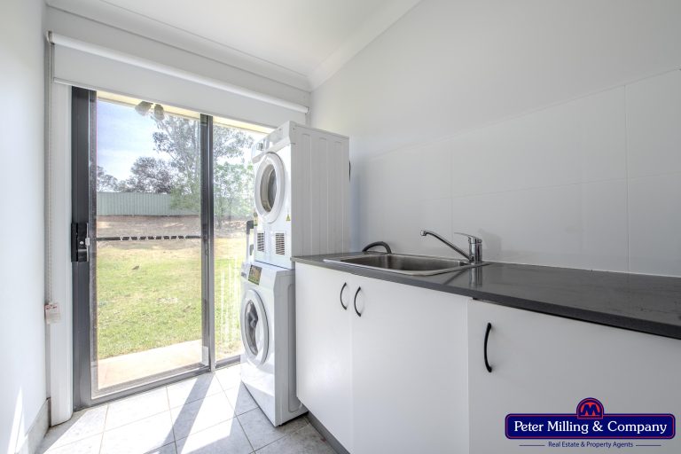 4 bedroom house at 16 Melaleuca Drive, Wellington NSW 2820 - photo 17