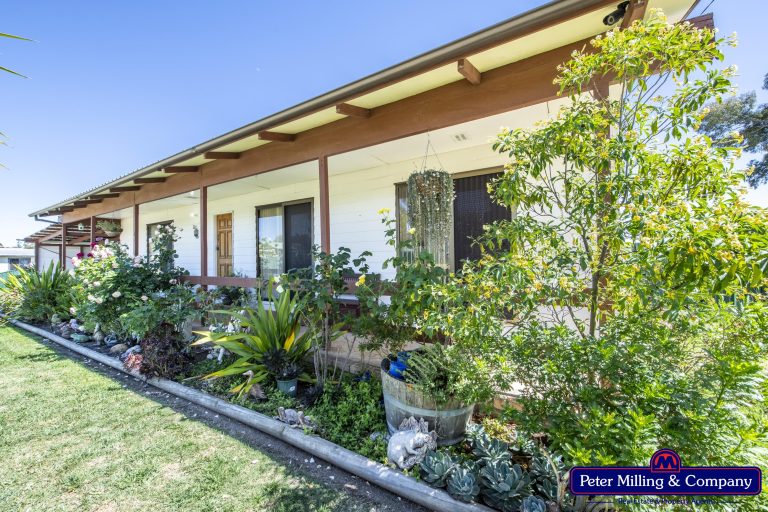 3 bedroom house at 27 Sports Parade Mumbil Via, Wellington NSW 2820 - photo 3