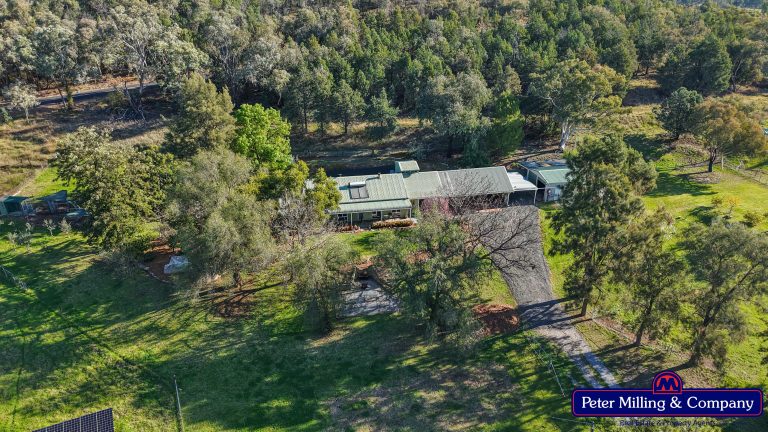 3 bedroom acreage semi-rural at 39 Gould League Place, Wellington NSW 2820 - photo 11