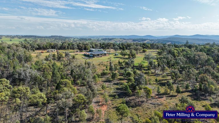 3 bedroom lifestyle property at 621 Eulalie Lane, Walmer NSW 2820 - photo 8