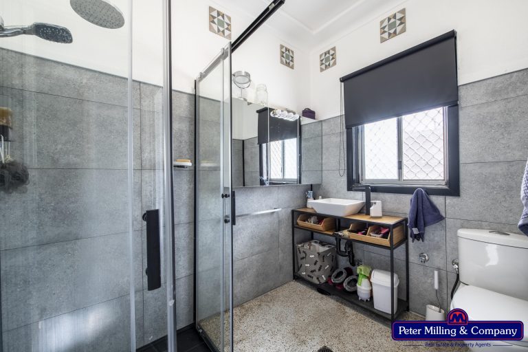 3 bedroom house at 51 Clive Street, Wellington NSW 2820 - photo 9