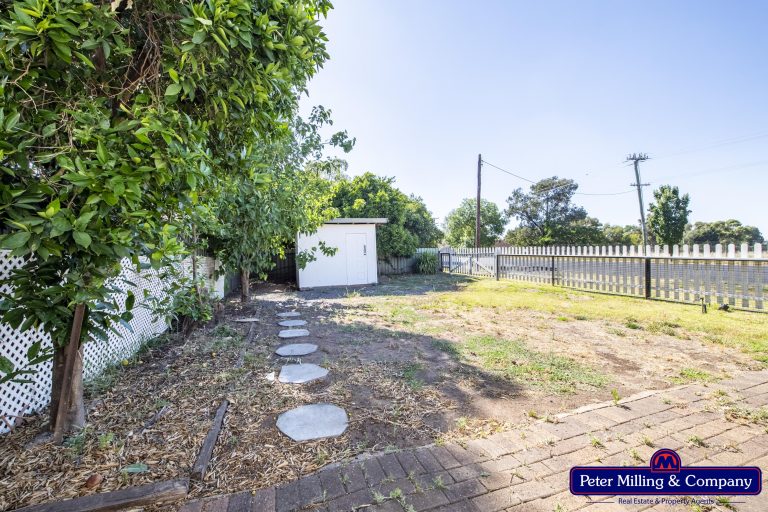 2 bedroom house at 12 Railway Avenue, Wellington NSW 2820 - photo 12