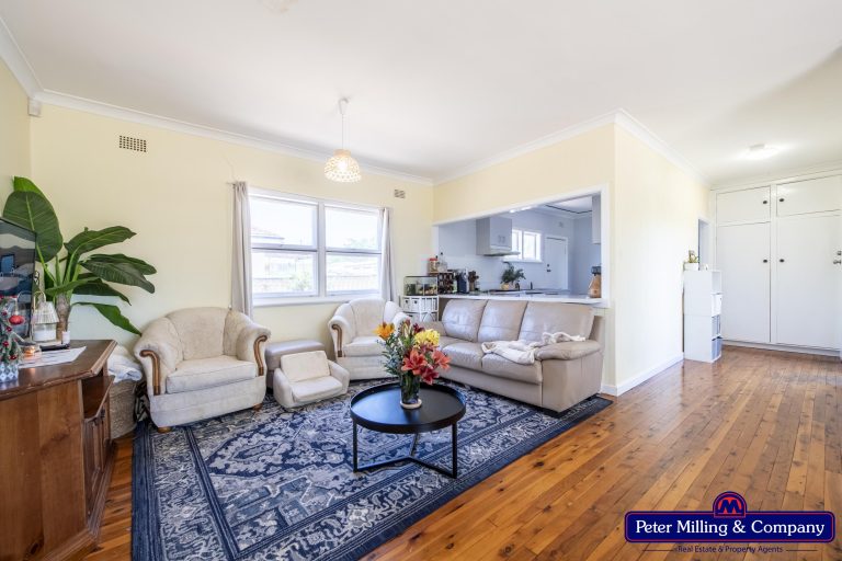 3 bedroom house at 127 Gisborne Street, Wellington NSW 2820 - photo 7