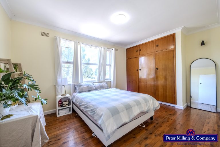 3 bedroom house at 127 Gisborne Street, Wellington NSW 2820 - photo 10