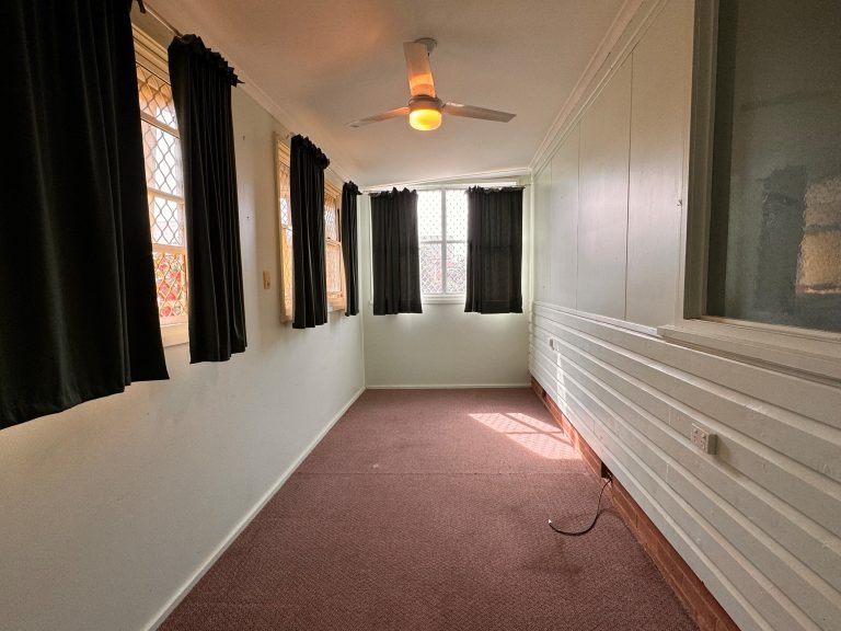 3 bedroom house at 49 Raymond Street, Wellington NSW 2820 - photo 6