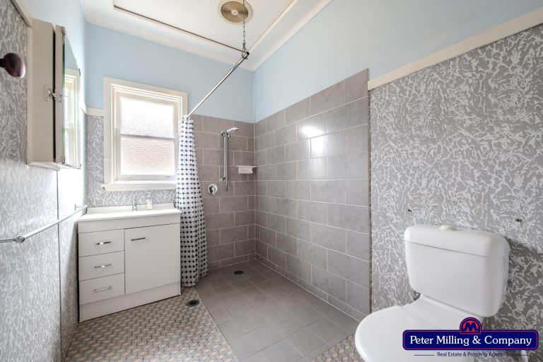 3 bedroom house at 20 Percy Street, Wellington NSW 2820 - photo 11