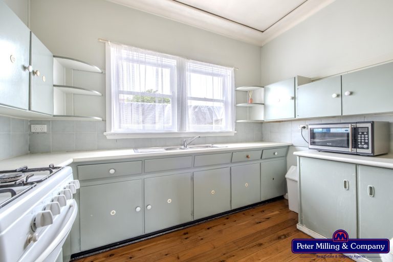 3 bedroom house at 20 Percy Street, Wellington NSW 2820 - photo 14