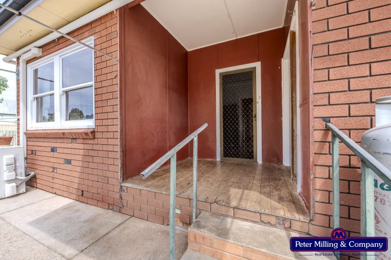 3 bedroom house at 20 Percy Street, Wellington NSW 2820 - photo 16