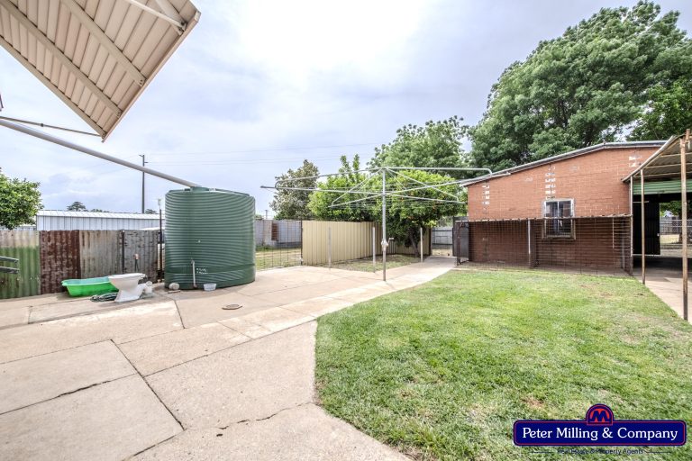 3 bedroom house at 20 Percy Street, Wellington NSW 2820 - photo 17