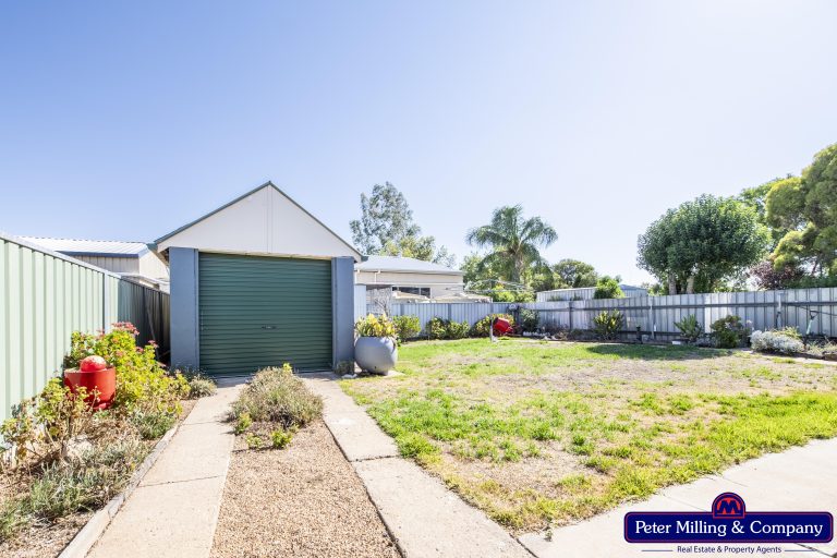 3 bedroom house at 102 Myall Street, Dubbo NSW 2830 - photo 12