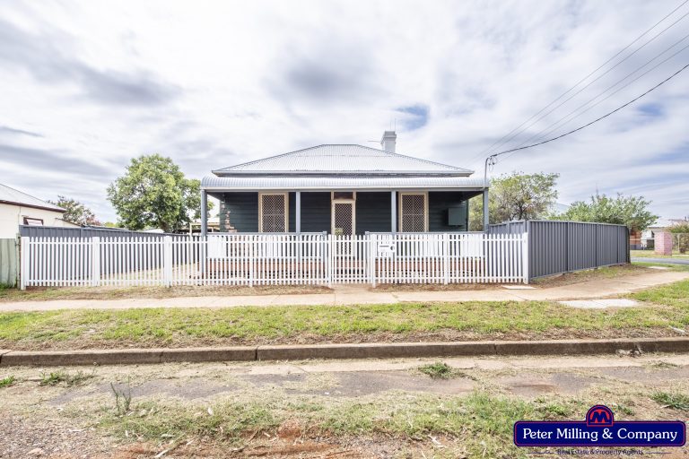 3 bedroom house at 58 Arthur Street, Wellington NSW 2820
