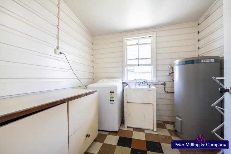 4 bedroom house at 31 Whiteley Street, Wellington NSW 2820 - photo 15