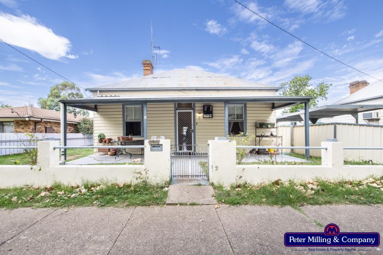 4 bedroom house at 31 Whiteley Street, Wellington NSW 2820