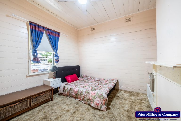 4 bedroom house at 31 Whiteley Street, Wellington NSW 2820 - photo 11