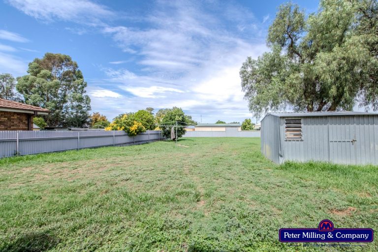 4 bedroom house at 31 Whiteley Street, Wellington NSW 2820 - photo 16