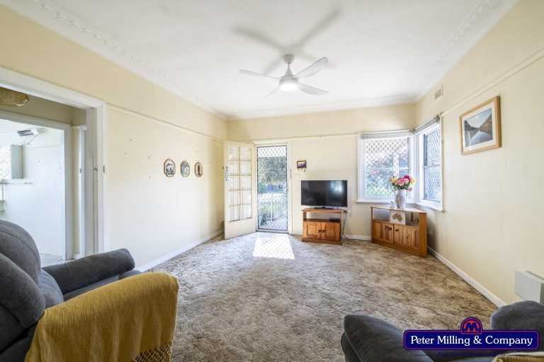 3 bedroom house at 13 Taylor Street, Dubbo NSW 2830 - photo 3