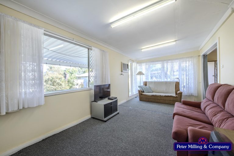 3 bedroom house at 13 Taylor Street, Dubbo NSW 2830 - photo 8