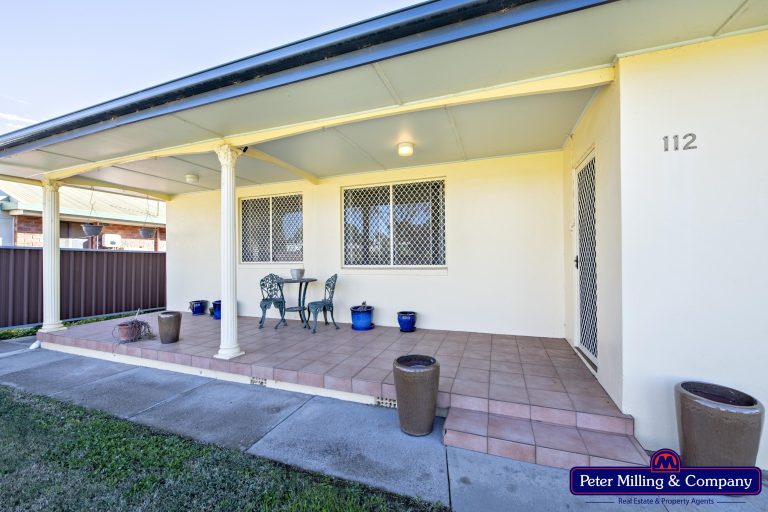 4 bedroom house at 112 Gobolion Street, Wellington NSW 2820 - photo 3