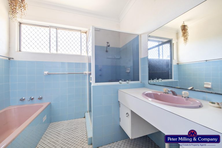 4 bedroom house at 112 Gobolion Street, Wellington NSW 2820 - photo 14