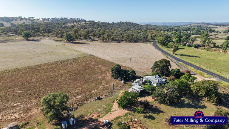 3 bedroom cropping property at 162 Gollan Road, Goolma NSW 2852 - photo 3