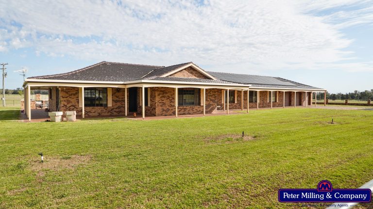 5 bedroom mixed farming property at "Katella" 7878 Newell Highway, Tomingley NSW 2869