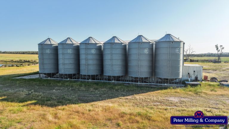 5 bedroom mixed farming property at "Katella" 7878 Newell Highway, Tomingley NSW 2869 - photo 10
