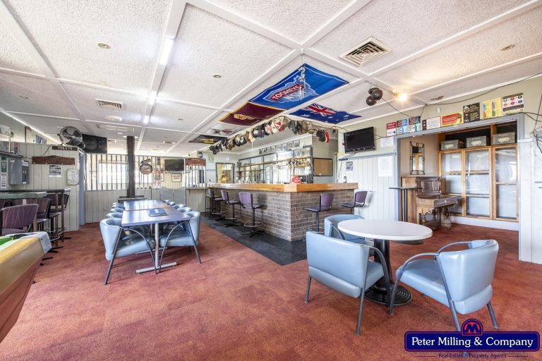 3 bedroom house at 34 & 36 Railway Parade Mumbil Via, Wellington NSW 2820 - photo 6