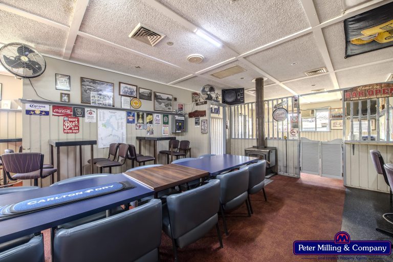 3 bedroom house at 34 & 36 Railway Parade Mumbil Via, Wellington NSW 2820 - photo 8