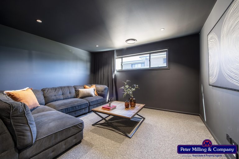 5 bedroom house at 81 Lincoln Parkway, Dubbo NSW 2830 - photo 8