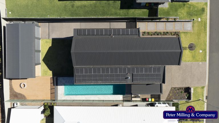 5 bedroom house at 81 Lincoln Parkway, Dubbo NSW 2830 - photo 20