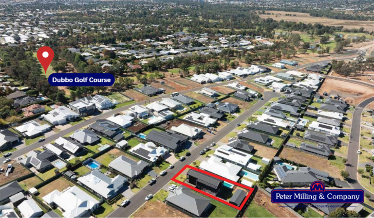 5 bedroom house at 81 Lincoln Parkway, Dubbo NSW 2830 - photo 21