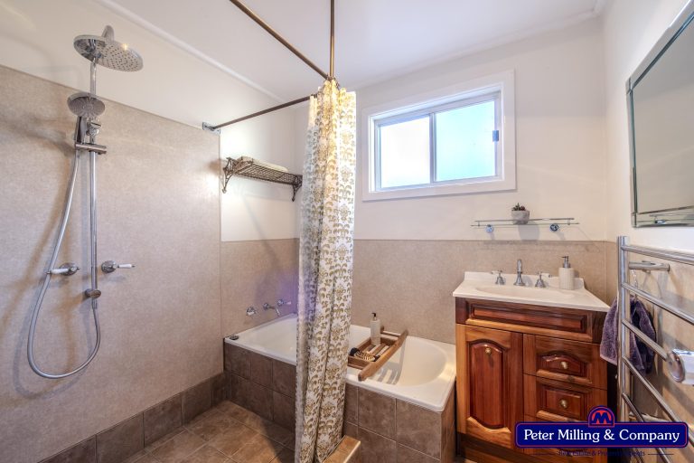 3 bedroom house at 116 Swift Street, Wellington NSW 2820 - photo 12