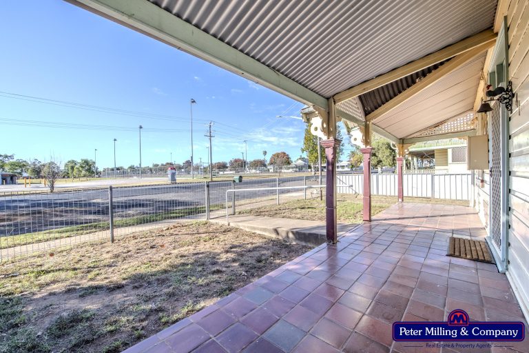 3 bedroom house at 41 Simpson Street, Wellington NSW 2820 - photo 3