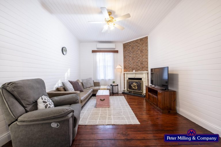 3 bedroom house at 41 Simpson Street, Wellington NSW 2820 - photo 8