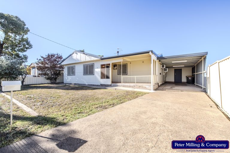 3 bedroom house at 29 Charles Street, Wellington NSW 2820