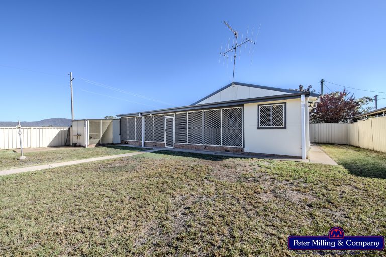 3 bedroom house at 29 Charles Street, Wellington NSW 2820 - photo 20